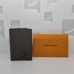 Porte Carte Louis Vuitton M81731 kaki