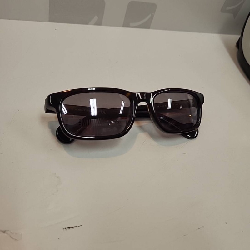 Paire de lunettes Moncler 0116 52C 