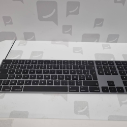 Magic Keyboard Apple Noir 