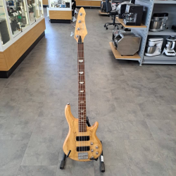 Guitare  Basse  Stagg  K380C Droitier housse  