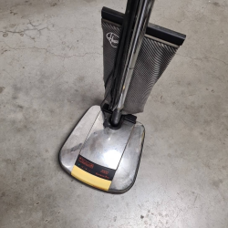 Cireuse Hoover  
