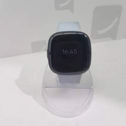 Montre connectée fitbit...