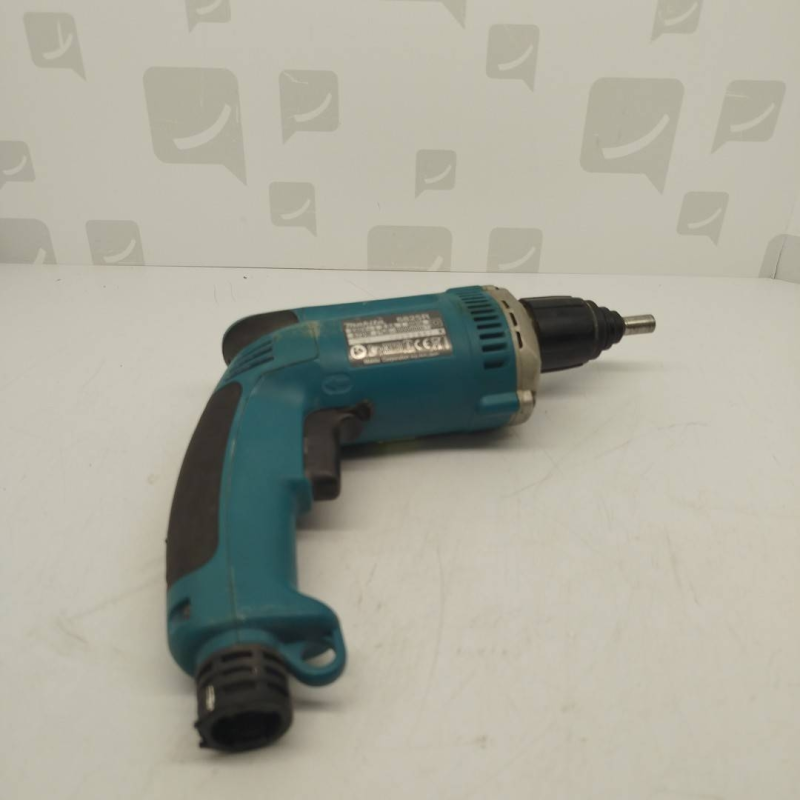 Visseuse placo MAKITA 6825R 