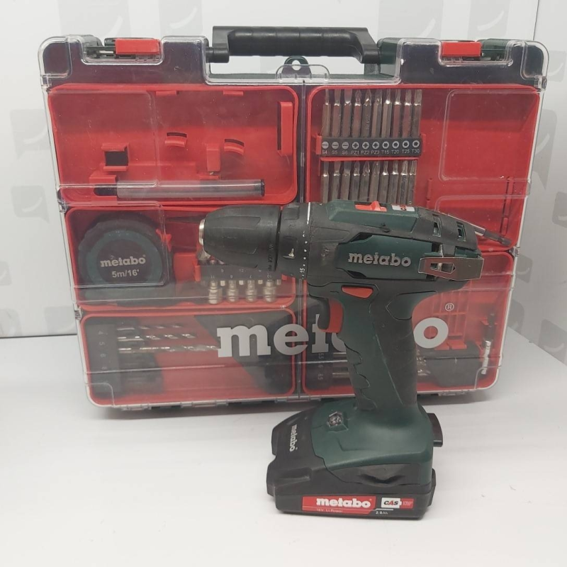 Visseuse Metabo Bs 18 valise +2 accus + chargeur  