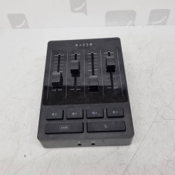 EQUALISEUR RAZER AUDIO MIXER 