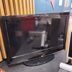 TV Q Media QL3201AF 