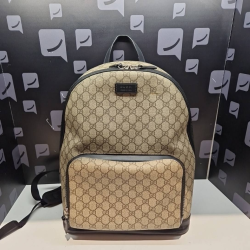 Sac à dos Gucci GG Supreme...