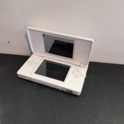 Console NINTENDO ds lite...