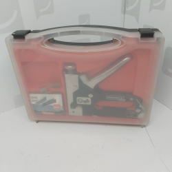 Agrafeuse Power Fix noir 