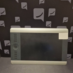 Tablette  Graphique Wacom Intuos pro Sans stylet