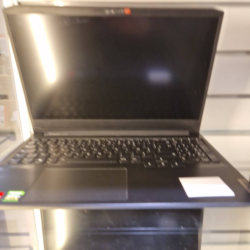 PC Portable LENOVO IDEAPAD GAMING 15 RYZEN 5-5600h (12x3,30g