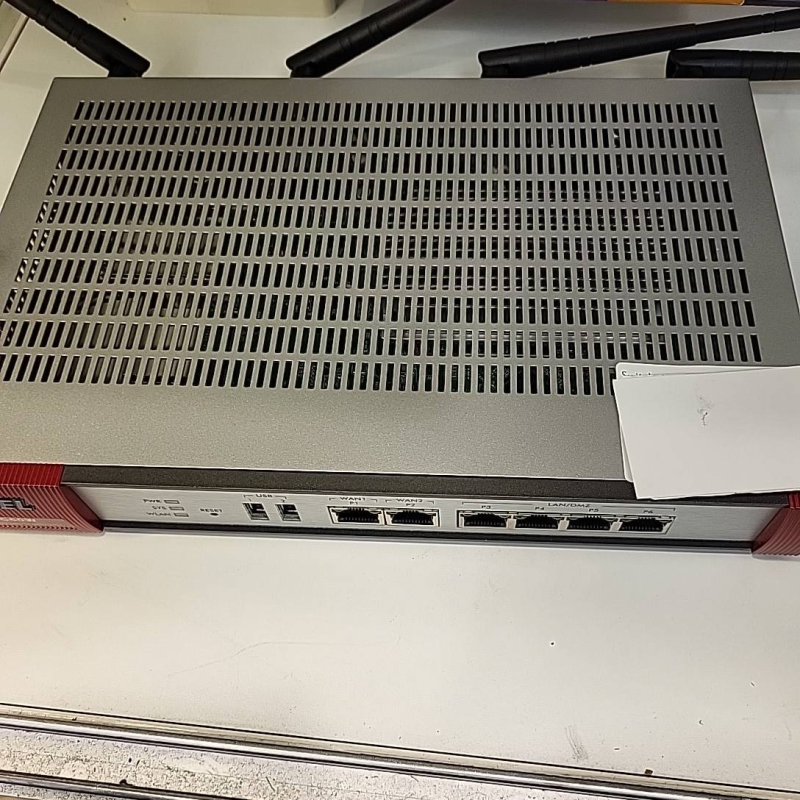 Switch  Zyxel  USG 60 W 