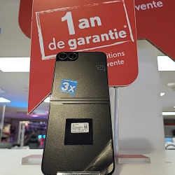 GSM samsung Z flip 7 FE...