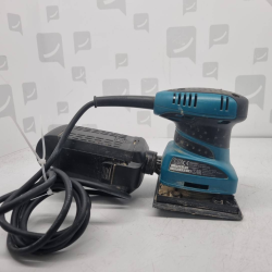 ponceuse makita bo4565 