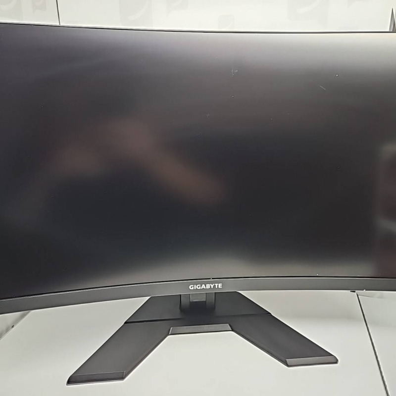 Moniteur Gigabyte G27QC 