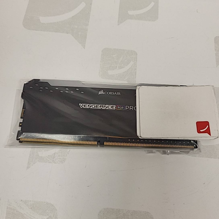 Barette de Ram  Corsair 2x8gb DDR4 3200mhz 