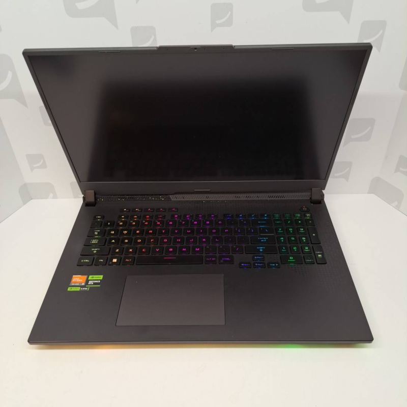 PC Portable Gamer  Asus Rog Strix G713P Ryzen 9 7845HX RTX 4