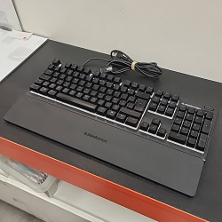 clavier gaming steel series...