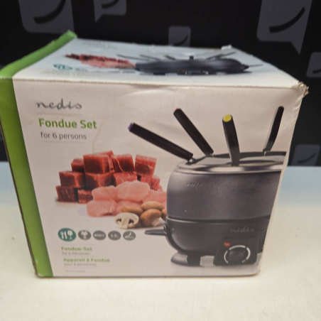 Machine à fondu Nedis complète 