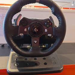 Volant + Shifter Logitech...