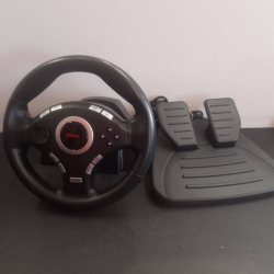 Volant + pédalier Trust GXT...
