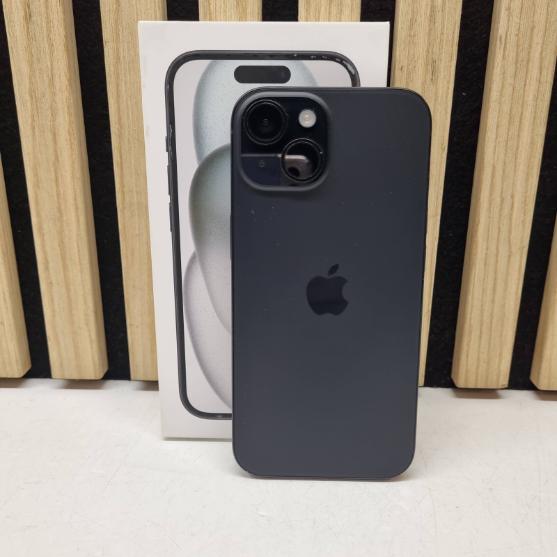 GSM apple iphone 15  Capacité 128 Gb Batterie 84 % 
