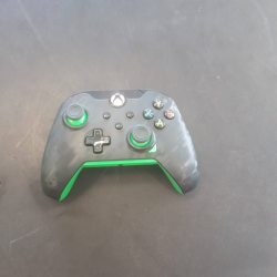 Manette filaire Xbox PDP 