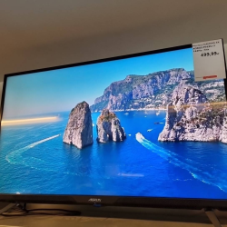 Moniteur GAMING 4K AORUS...