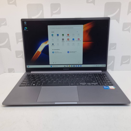 PC Portable SAMSUNG GALAXY BOOK I5-1335U 8 GB 256GB 3005 