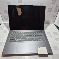 PC Portable LENOVO Ultra 9...