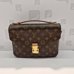 Sac à Main Louis Vuitton...