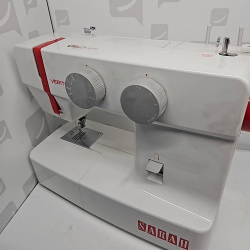 Machine à coudre Veritas...
