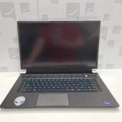 PC Portable AlienWare P48e...