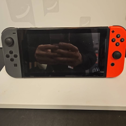 Console NINTENDO Switch V1...
