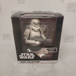 BUST COLLECTION  STAR WARS...