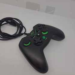 Manette filaire pc/xbox...