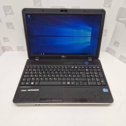 Laptops/netbooks FUIJTSU...