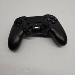 Manette Nacon  