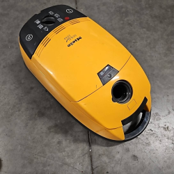 Aspirateur Miele gold 2000 