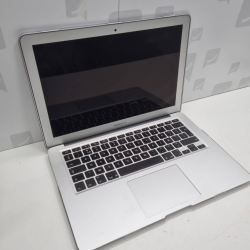 Macbook Air Apple A1466 I5...
