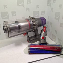 ASPIRATEUR  DYSON V11...