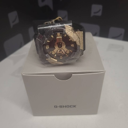 Montre Casio gm-114gem...