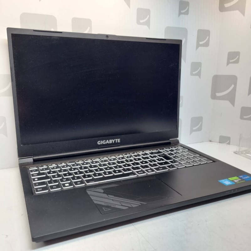 PC Portable GIGABYTE I5-12500H RTX 4050 16 GB 1TB 