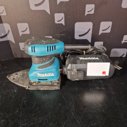 Ponceuse  Makita BO4565 