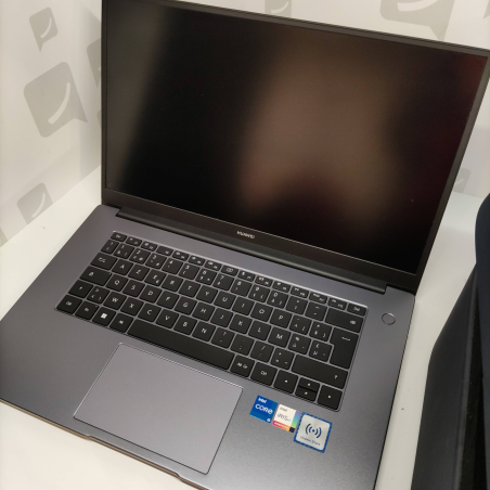 PC Portable huawei  huawei matbook  i5-1135g7 8 GB ssd 512 w