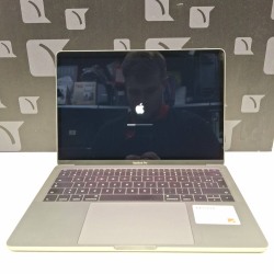Apple A1708 i5 2ghz 8 GB...