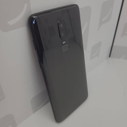 GSM One plus  6  Noir  64GB  