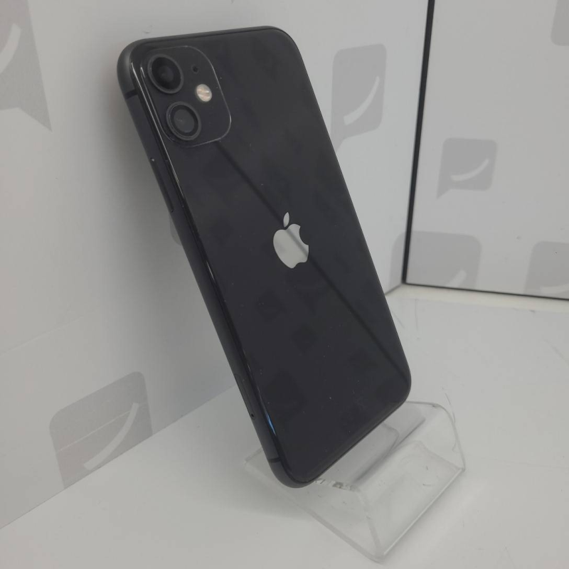 Smartphone Iphone 11 noir 64 Batterie 100 % 