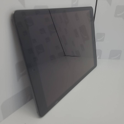 Ipad apple 9th gen A2602...