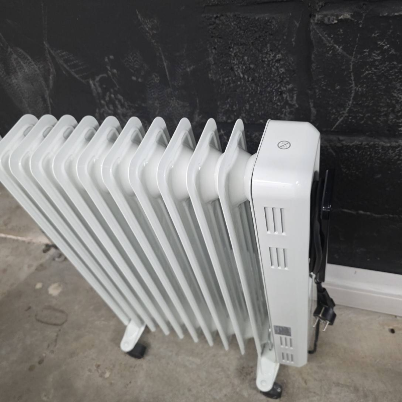 RADIATEUR ELECTRIQUE AERIAN AOF2500 